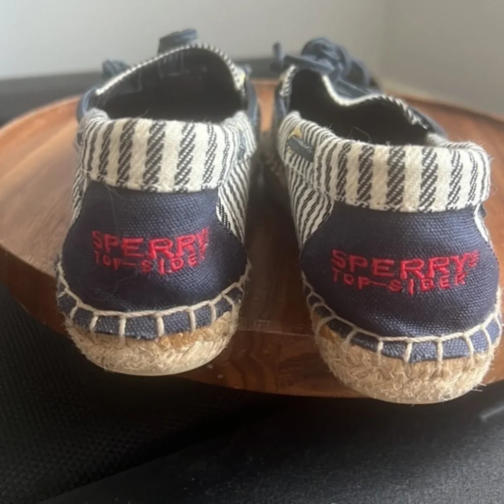 Sperry's Top‎ Sider Blue/White Stripe Loafer 7.5M